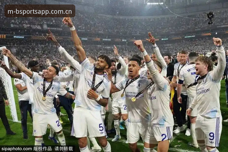 Bsports怎么下载 维拉30年冠军荒终结:欧联杯决赛3-0完胜弗赖堡深度评测